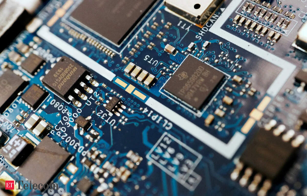 Global chip shortage could last for ‘a couple of years’ Chip iphone