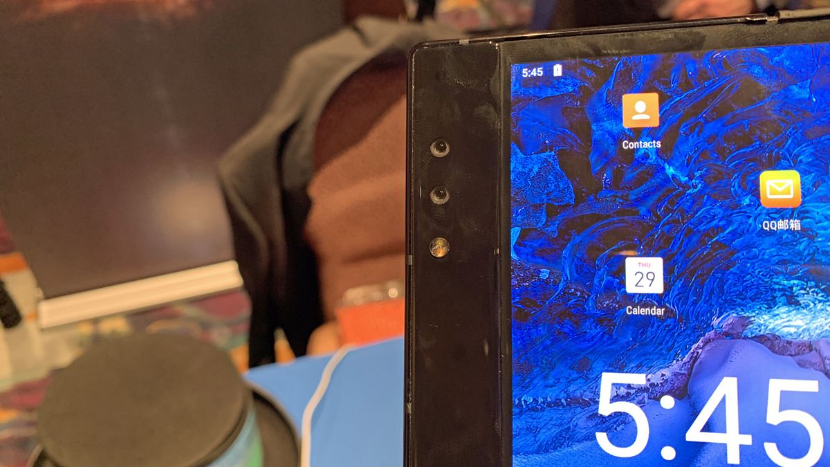 Royole FlexPai hands-on review | Stuff Royole flexpaih